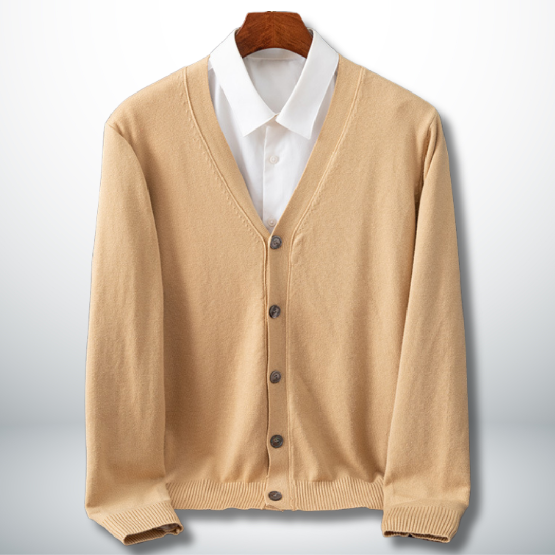 Thaddeus™ | Minimalist and Elegant Cardigan for Men