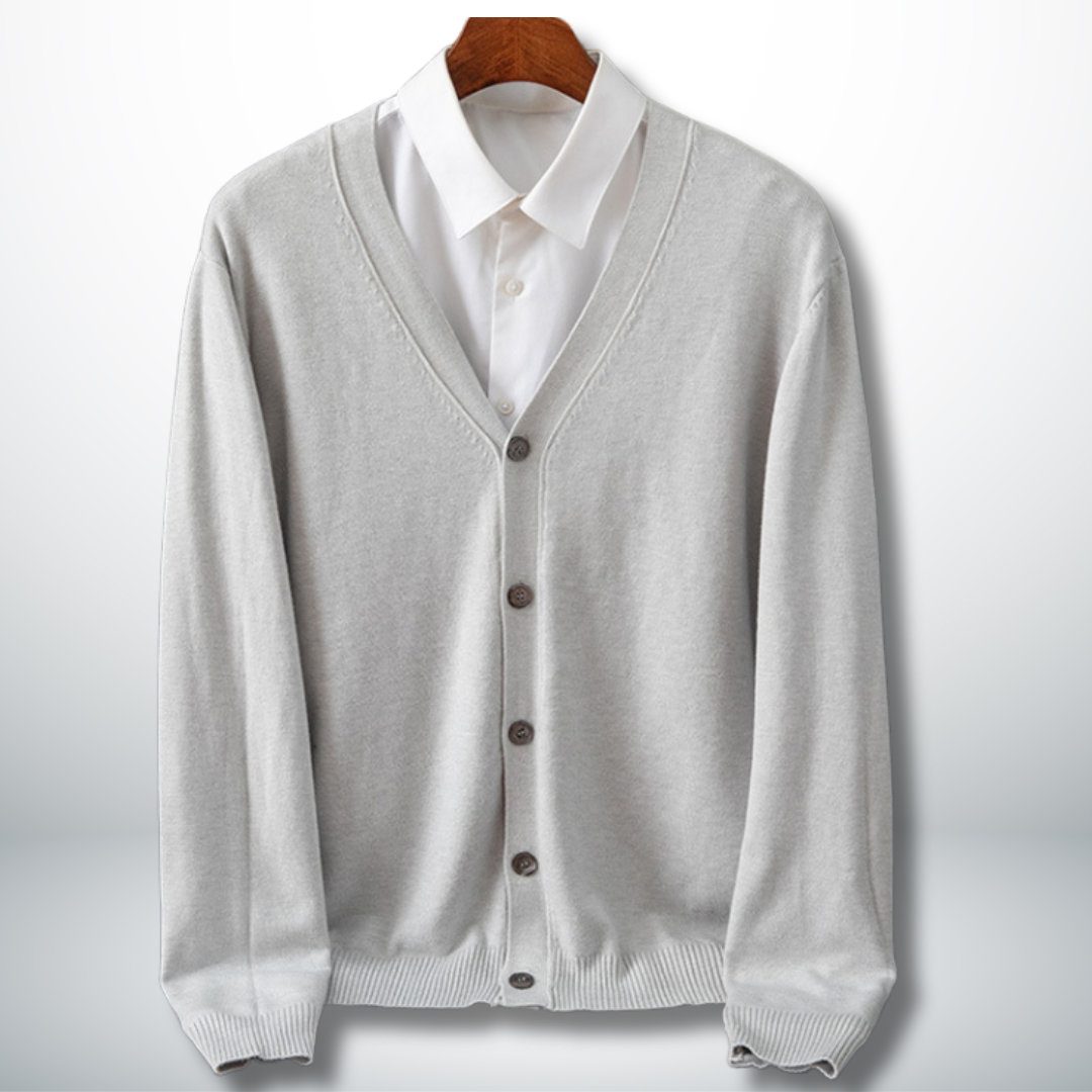 Thaddeus™ | Minimalist and Elegant Cardigan for Men